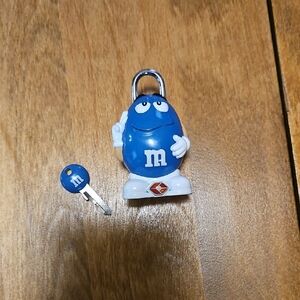 M&M's Blue Character Luggage Lock with Key